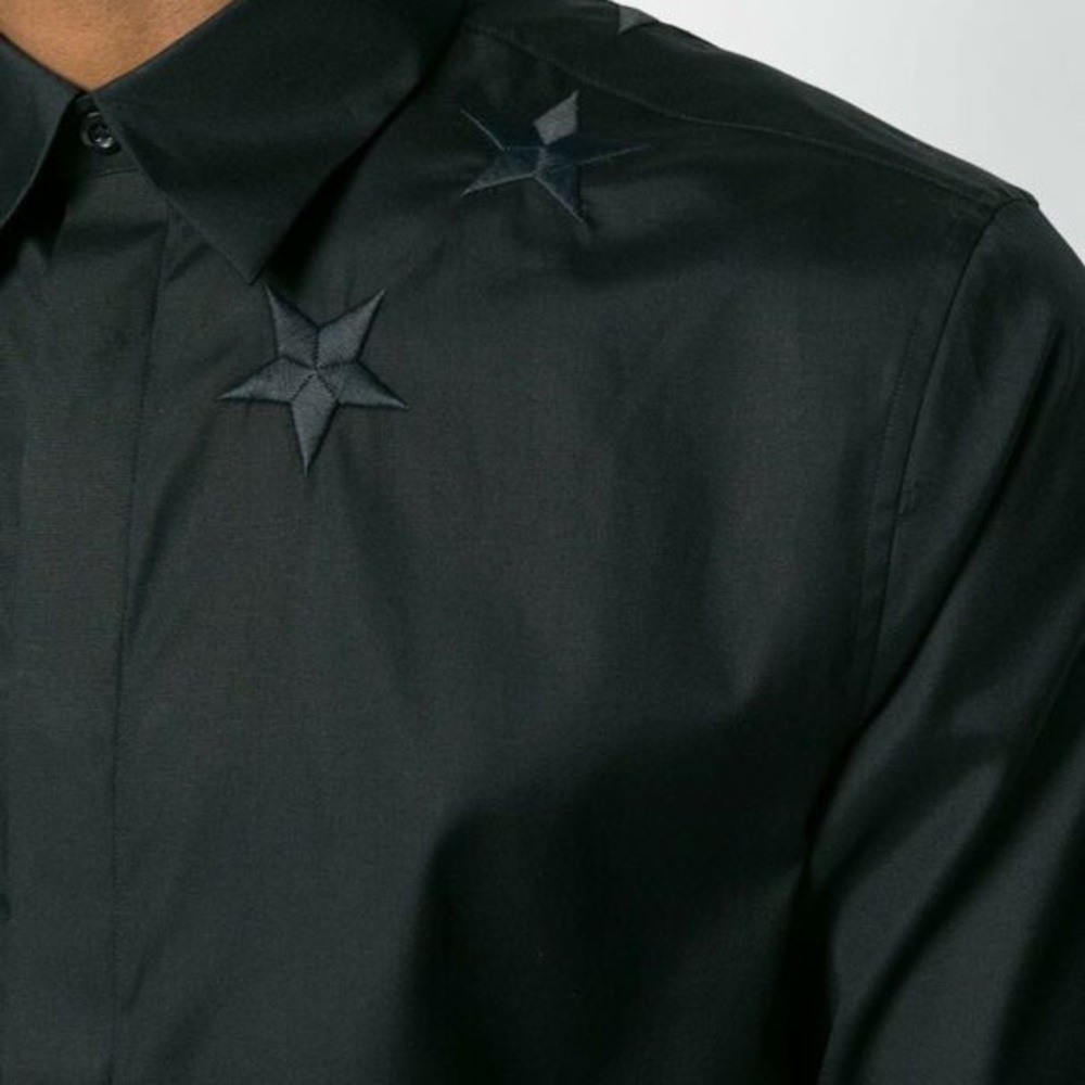 BNWT Givenchy BLACK STAR BUTTON UP OXFORD SIZE 38